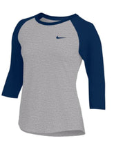 Load image into Gallery viewer, Nike 3/4 Sleeve Raglan Top
